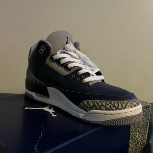 Georgetown 3s size 9.5